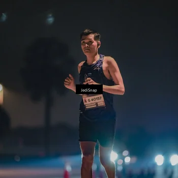Runner Photo 7450337