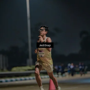 Runner Photo 7450376