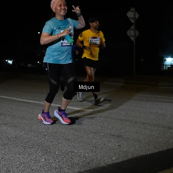Runner Photo 7450410