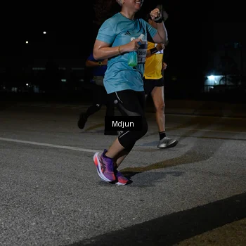 Runner Photo 7450411