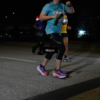 Runner Photo 7450412