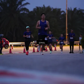 Runner Photo 7450430