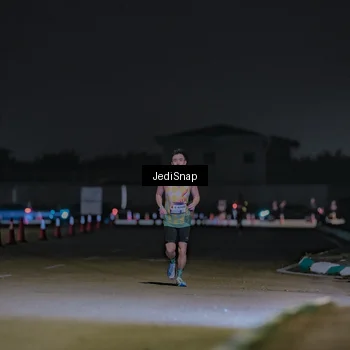 Runner Photo 7450443