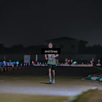 Runner Photo 7450444