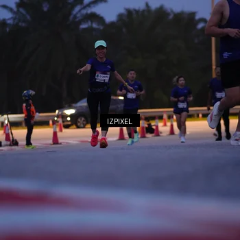Runner Photo 7450472