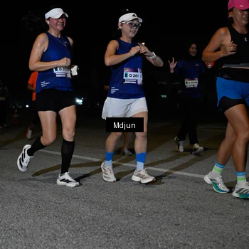 Runner Photo 7450478