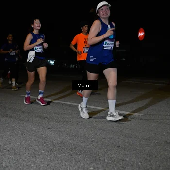 Runner Photo 7450494