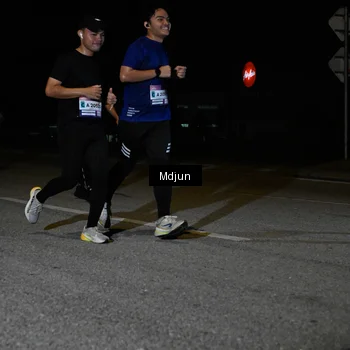 Runner Photo 7450501