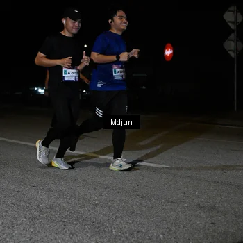 Runner Photo 7450512