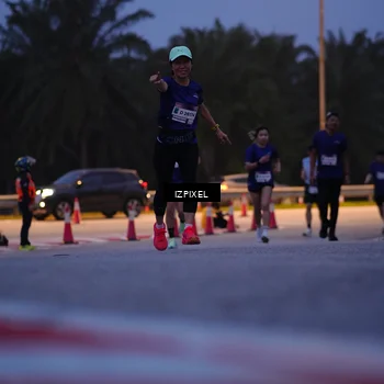 Runner Photo 7450525
