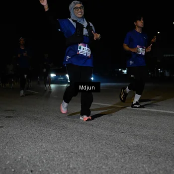 Runner Photo 7450542