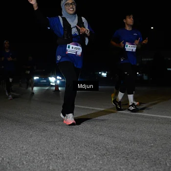 Runner Photo 7450549
