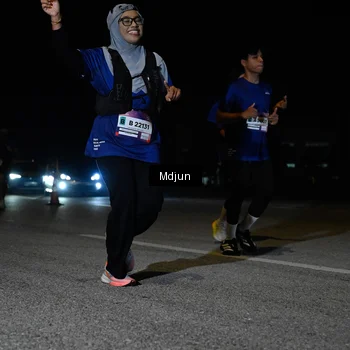 Runner Photo 7450553