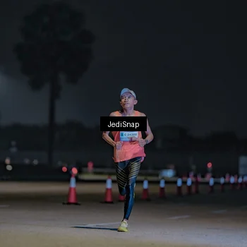 Runner Photo 7450554