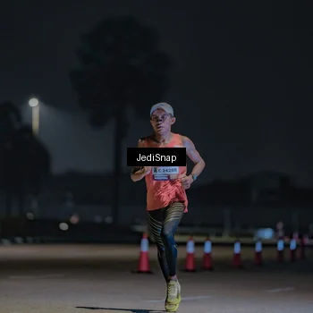 Runner Photo 7450555