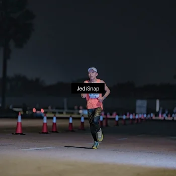 Runner Photo 7450558