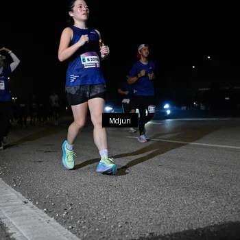 Runner Photo 7450568