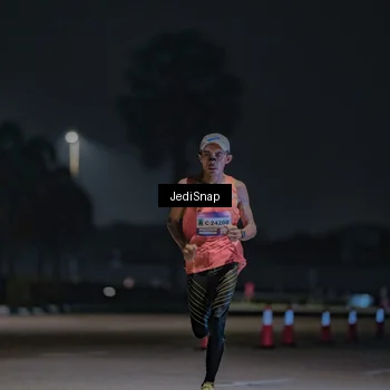 Runner Photo 7450570