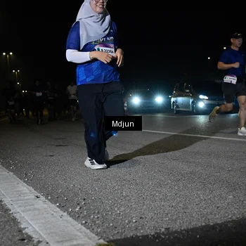 Runner Photo 7450606