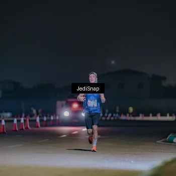 Runner Photo 7450607