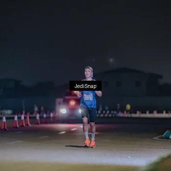 Runner Photo 7450611