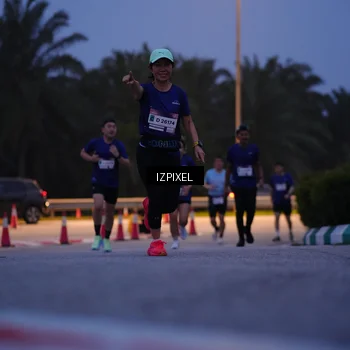 Runner Photo 7450613