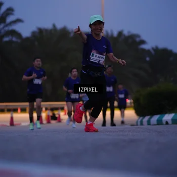 Runner Photo 7450614