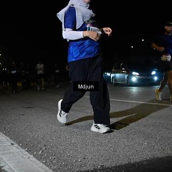 Runner Photo 7450623