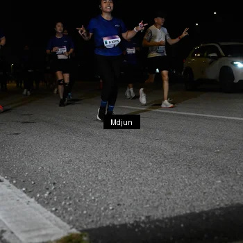 Runner Photo 7450627
