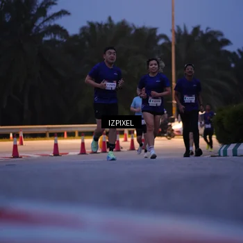 Runner Photo 7450662