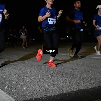 Runner Photo 7450664