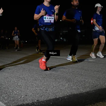 Runner Photo 7450667