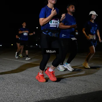 Runner Photo 7450669