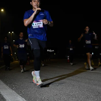 Runner Photo 7450697