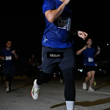 Runner Photo 7450702