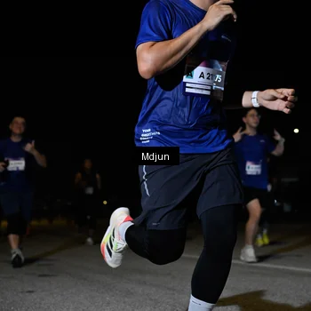 Runner Photo 7450703