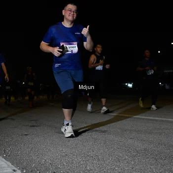 Runner Photo 7450706