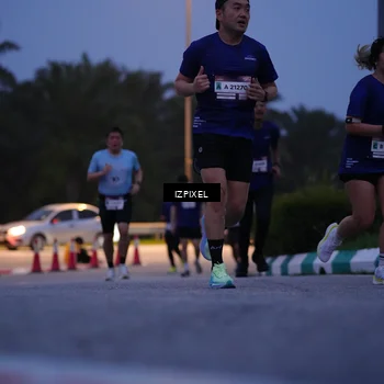 Runner Photo 7450717