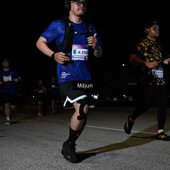 Runner Photo 7450735