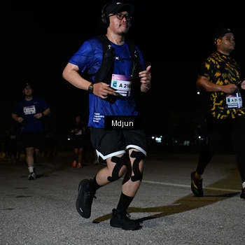 Runner Photo 7450737