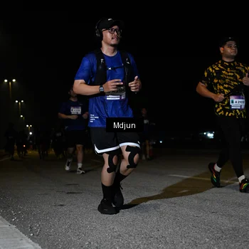 Runner Photo 7450738