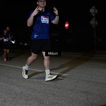 Runner Photo 7450760