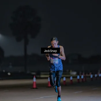 Runner Photo 7450762