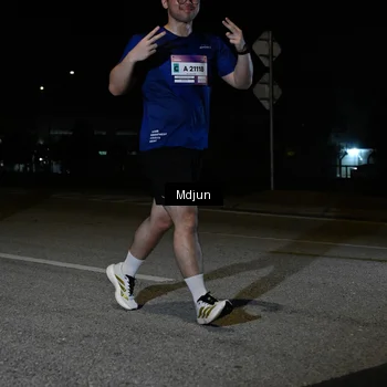 Runner Photo 7450766
