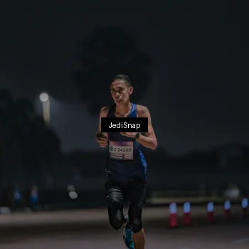 Runner Photo 7450776