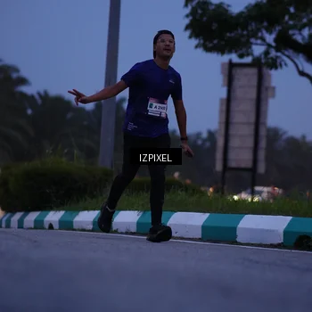 Runner Photo 7450784