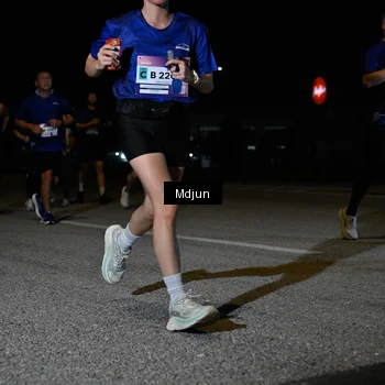 Runner Photo 7450814