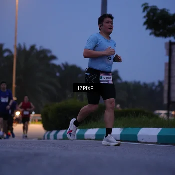 Runner Photo 7450820