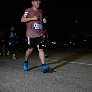 Runner Photo 7450833