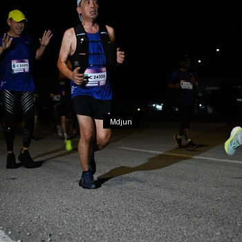 Runner Photo 7450862